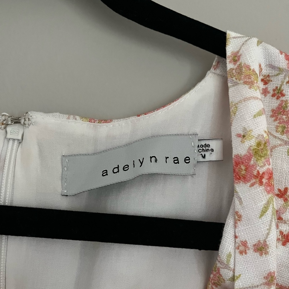 Adelyn Rae 100% Linen Floral Mini Dress - Picture 5 of 6
